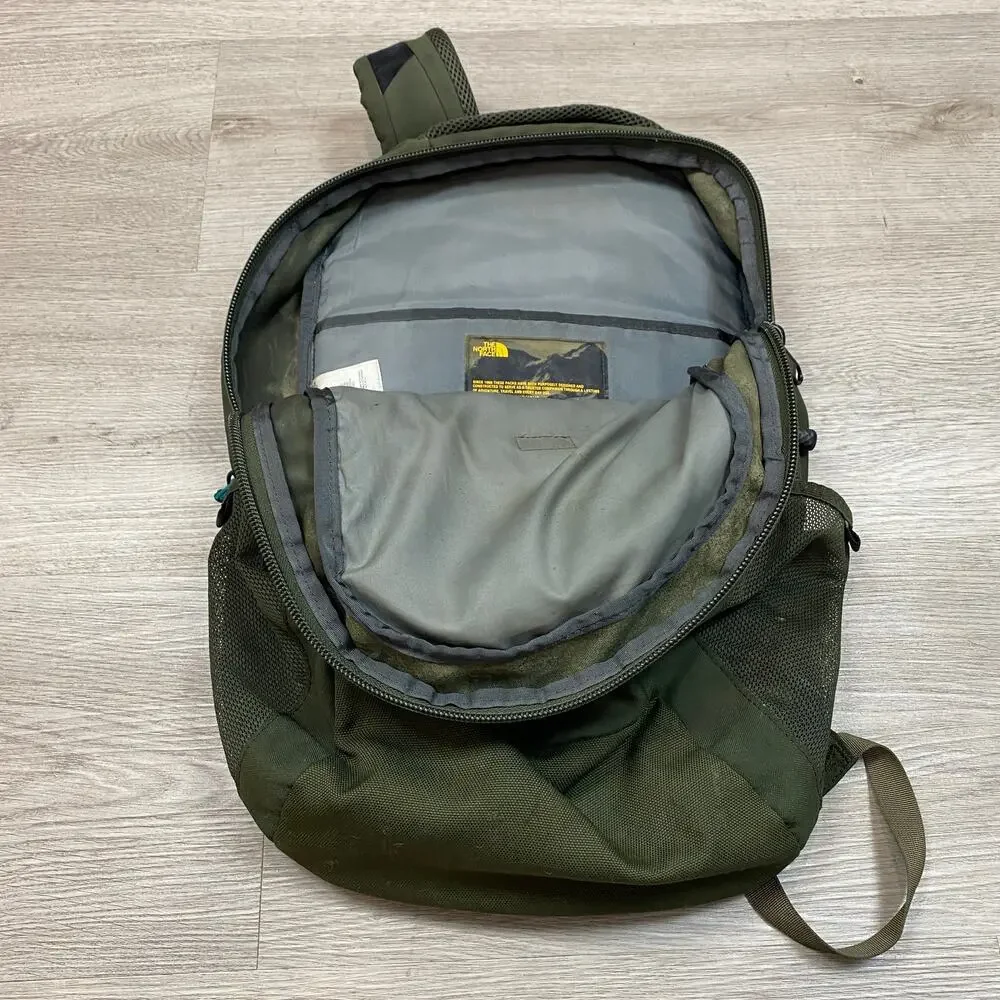The North Face Vault Everyday Commuter Backpack Laptop Daypack